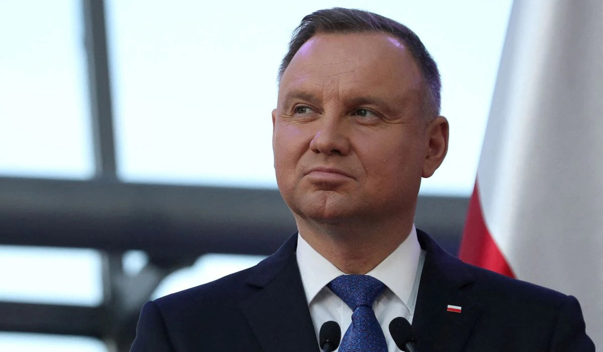 Polish president says calls with Putin like speaking to Hitler -Bild